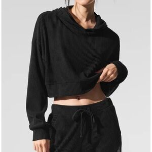 ALO Yoga Muse Hoodie Sweater - Black - Small